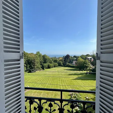 Dans Un Chateau דירה *